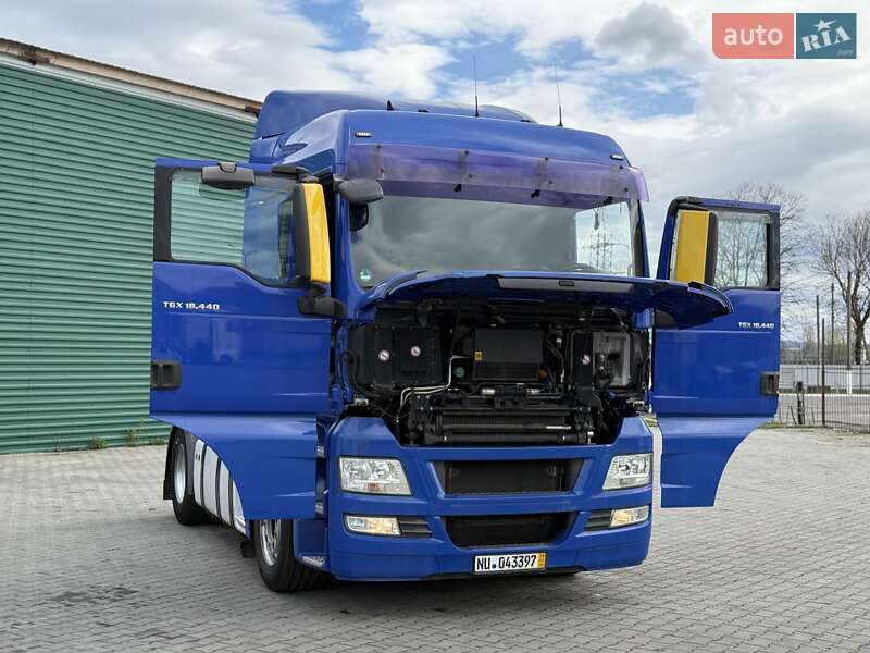 Тягач MAN TGX 2010 в Хусті