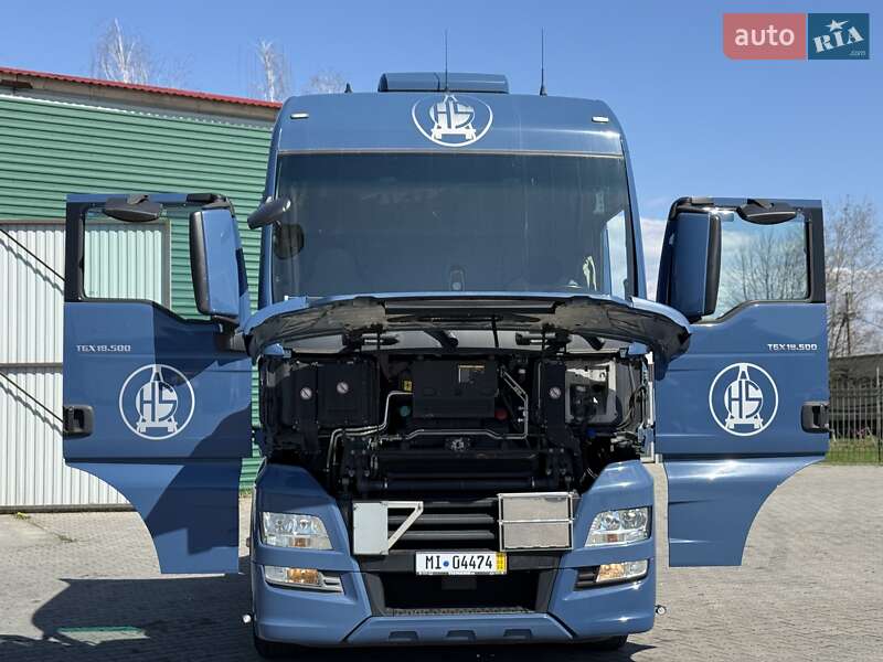 Тягач MAN TGX 2017 в Хусте