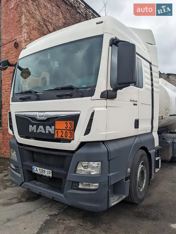 Тягач MAN TGX 2016 в 