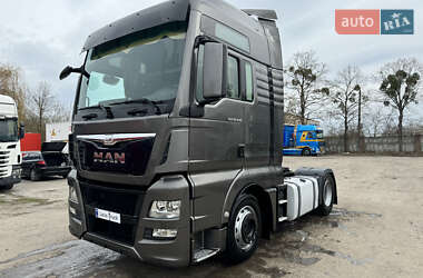 Тягач MAN TGX 2015 в 