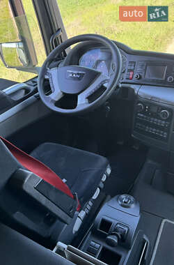 Тягач MAN TGX 2015 в 