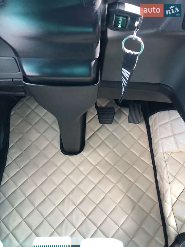 Тентованый MAN TGX 2014 в Киеве