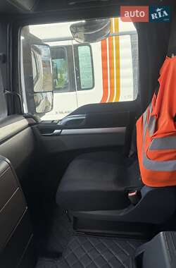 Тягач MAN TGX 2015 в 