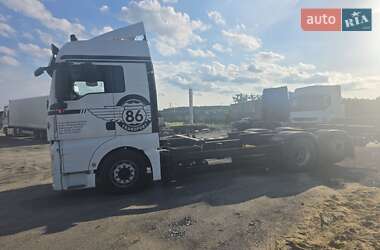 Контейнеровоз MAN TGX 2016 в Славуті