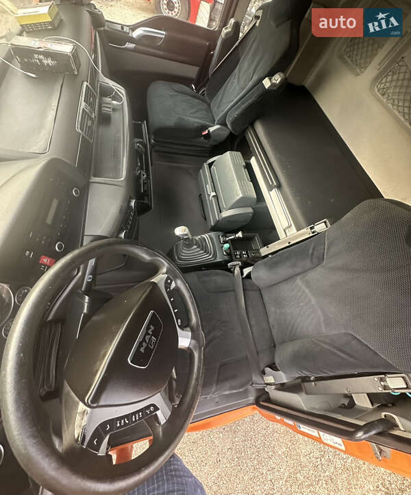 Зерновоз MAN TGX 2008 в Хоросткове