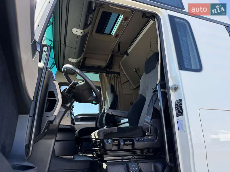 Контейнеровоз MAN TGX 2020 в Луцьку