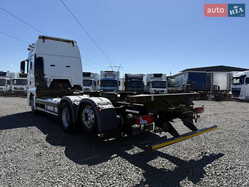 Контейнеровоз MAN TGX 2020 в Луцьку