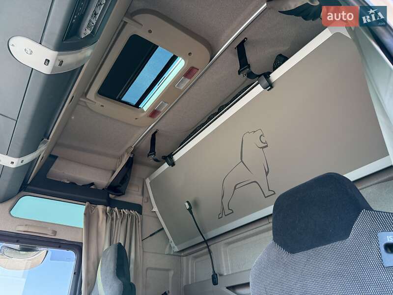 Контейнеровоз MAN TGX 2020 в Луцьку