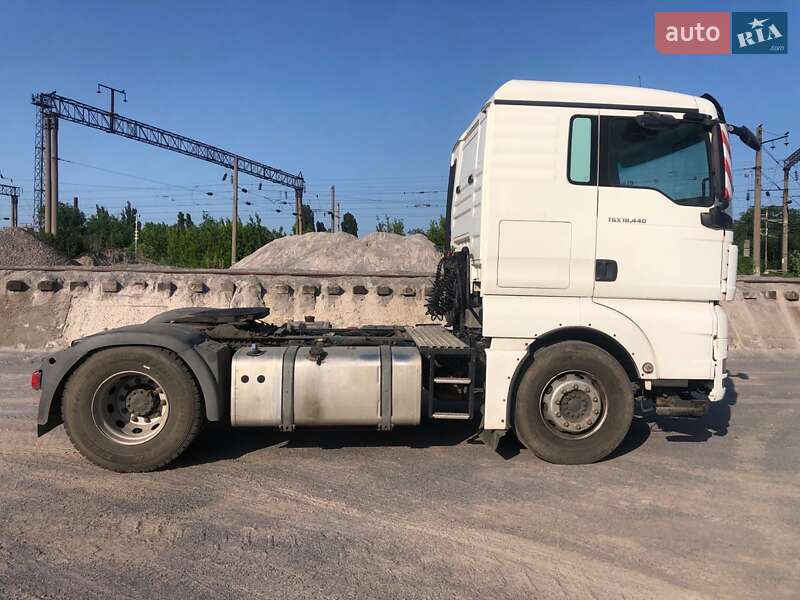 Тягач MAN TGX 2009 в 