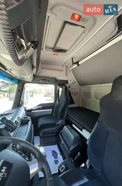 Самосвал MAN TGX 2012 в 