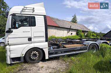 Контейнеровоз MAN TGX 2014 в 