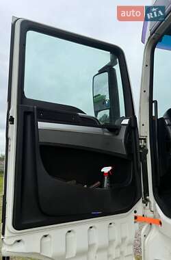 Тягач MAN TGX 2010 в 