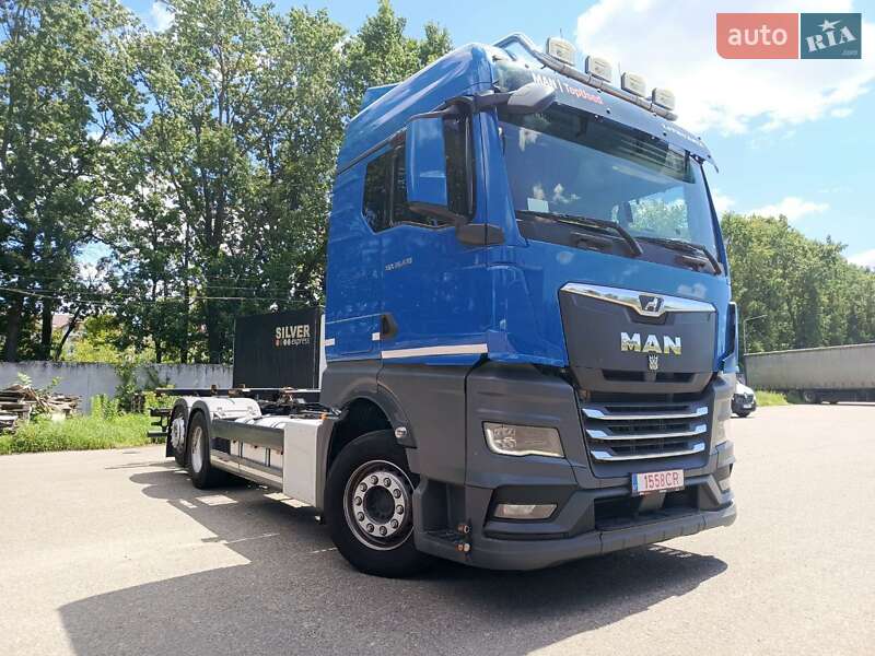 Контейнеровоз MAN TGX 2021 в 