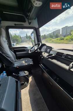 Тягач MAN TGX 2015 в 