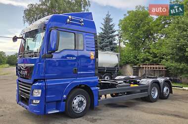 Контейнеровоз MAN TGX 2017 в 