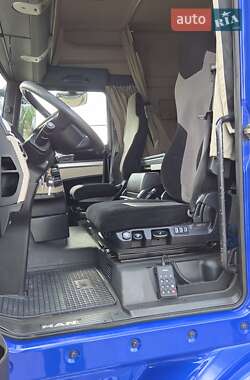 Контейнеровоз MAN TGX 2017 в 
