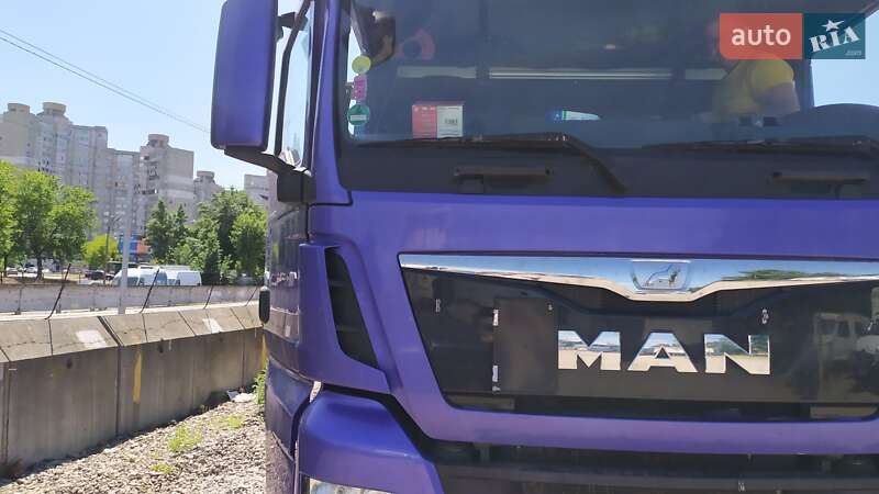 Тягач MAN TGX 2015 в Киеве фото 4 Тягач MAN TGX 2015 в Киеве