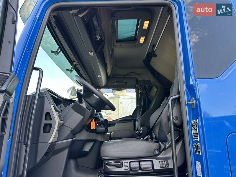 Контейнеровоз MAN TGX 2021 в Залещиках