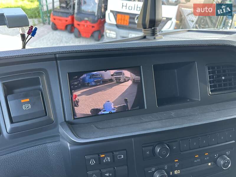 Контейнеровоз MAN TGX 2021 в Залещиках