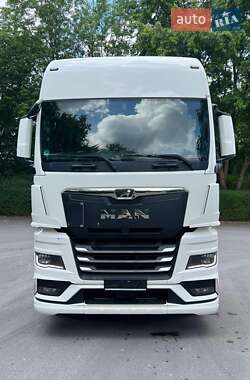 Контейнеровоз MAN TGX 2021 в 