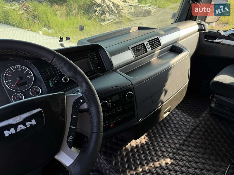 Тягач MAN TGX 2015 в Іршаві