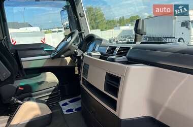 Контейнеровоз MAN TGX 2020 в 