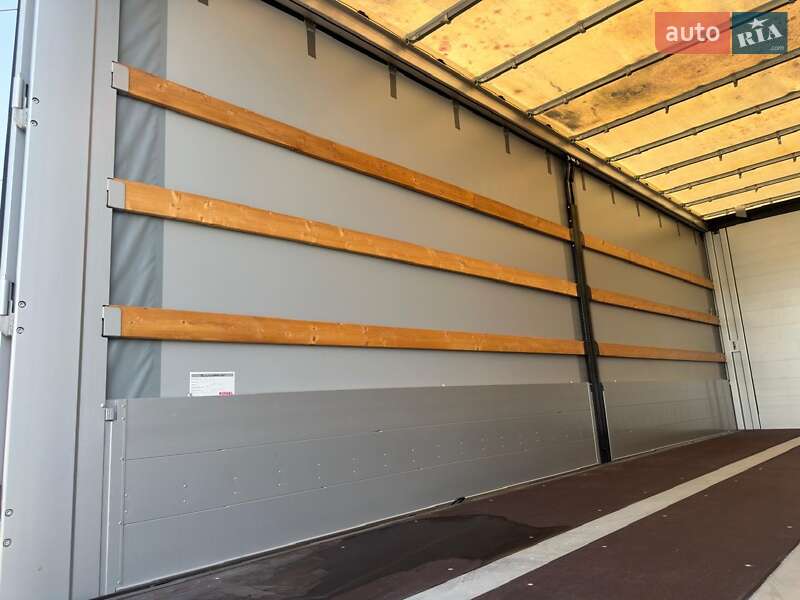 Тентований MAN TGX 2020 в Луцьку