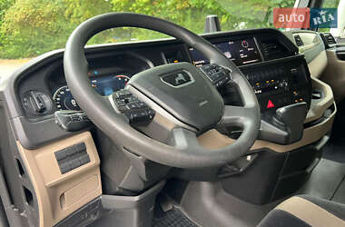 Контейнеровоз MAN TGX 2021 в 