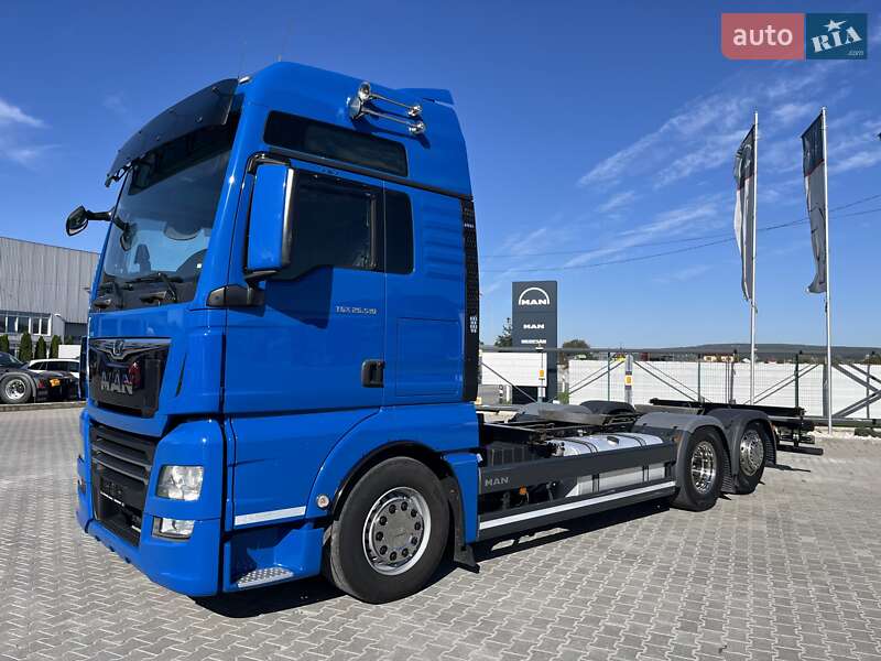Контейнеровоз MAN TGX 2020 в Чернівцях фото 4 Контейнеровоз MAN TGX 2020 в Чернівцях