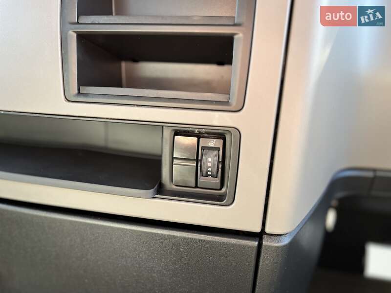 Контейнеровоз MAN TGX 2020 в Чернівцях фото 18 Контейнеровоз MAN TGX 2020 в Чернівцях