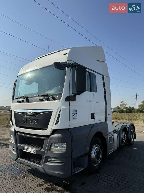 Тягач MAN TGX 2015 в 