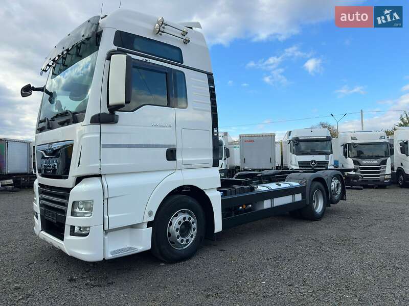 Контейнеровоз MAN TGX 2020 в Луцьку