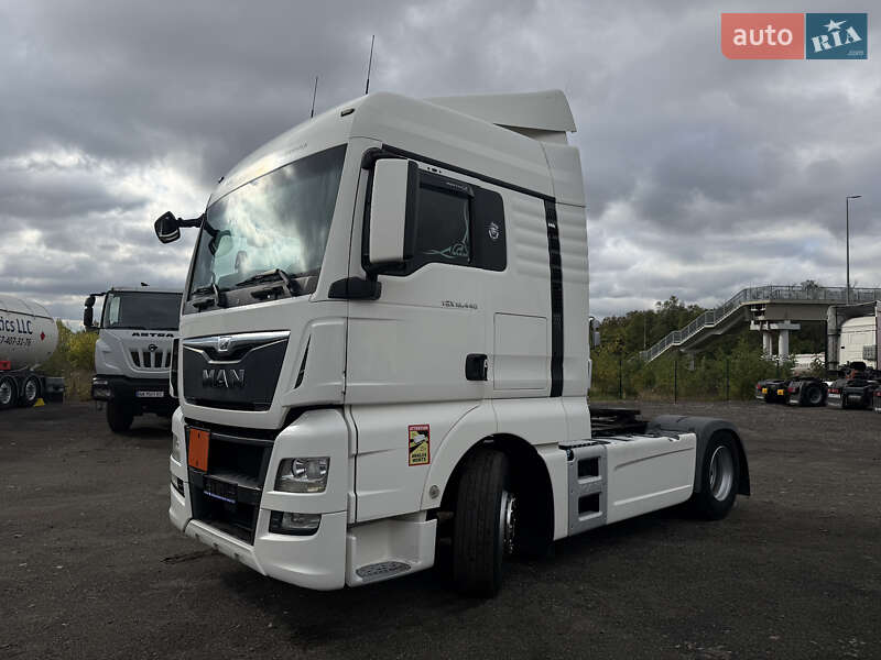 Тягач MAN TGX 2016 в Києві фото 15 Тягач MAN TGX 2016 в Києві