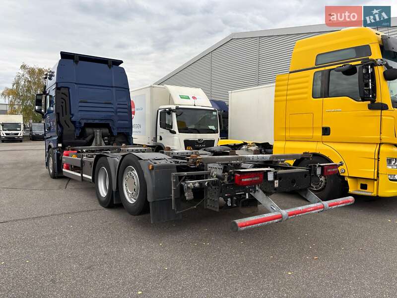 Контейнеровоз MAN TGX 2021 в Заліщиках