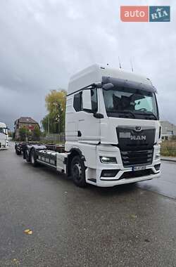Контейнеровоз MAN TGX 2021 в Луцке Контейнеровоз MAN TGX 2021 в Луцке