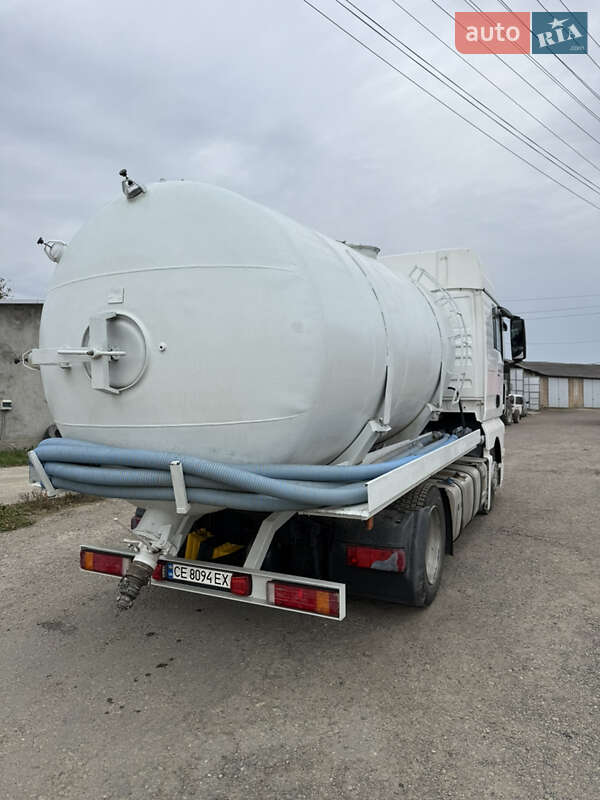 Машина  асенізатор (вакуумна) MAN TGX 2013 в Чернівцях фото 4 Машина  асенізатор (вакуумна) MAN TGX 2013 в Чернівцях