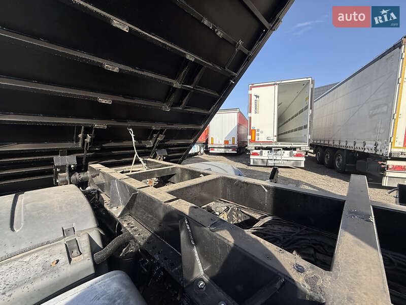 Самоскид MAN TGX 2014 в Києві