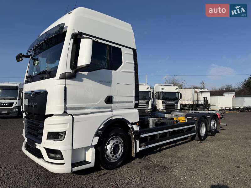 Контейнеровоз MAN TGX 2021 в Луцьку фото 6 Контейнеровоз MAN TGX 2021 в Луцьку