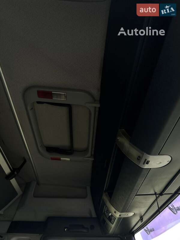 Контейнеровоз MAN TGX 2009 в Києві