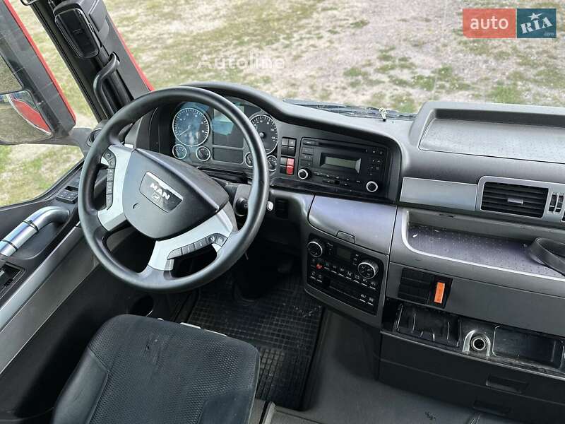 Контейнеровоз MAN TGX 2009 в Києві