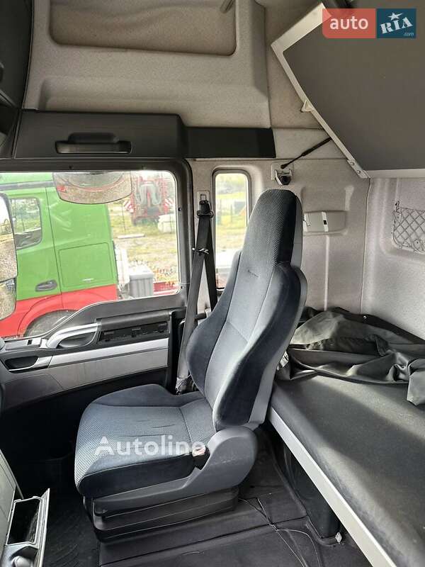 Контейнеровоз MAN TGX 2009 в Києві