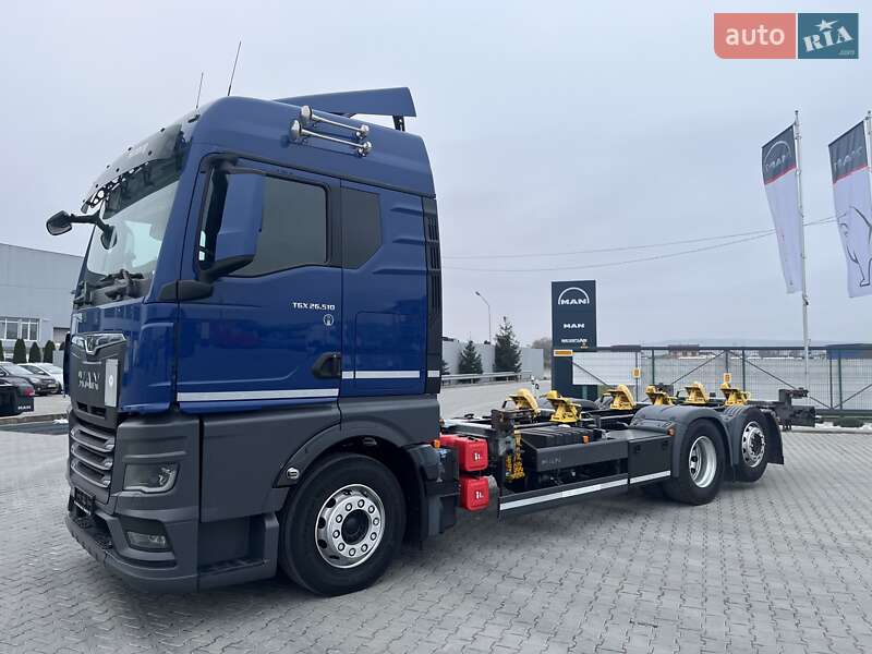 Контейнеровоз MAN TGX 2022 в Чернівцях