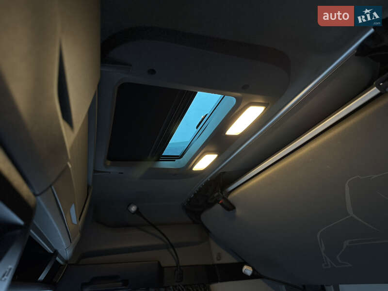 Контейнеровоз MAN TGX 2021 в Луцке