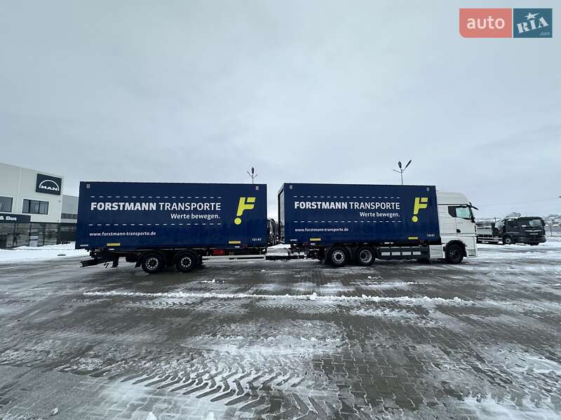 Контейнеровоз MAN TGX 2021 в Черновцах