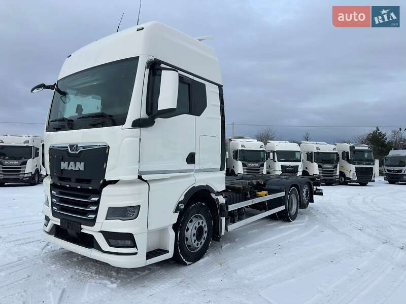 Контейнеровоз MAN TGX 2021 в Луцке