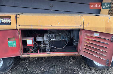 Ножничный подъемник Manitou M 2014 в 