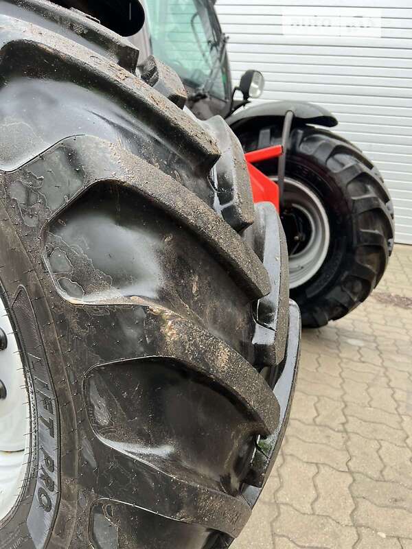 Телескопический погрузчик Manitou MLT 634-120 LSU 2013 в Луцке фото 9 Телескопический погрузчик Manitou MLT 634-120 LSU 2013 в Луцке
