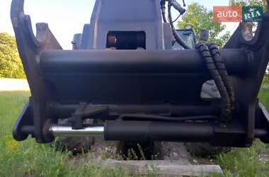 Телескопічні навантажувачі Manitou MLT 735-120 LSU 2011 в 