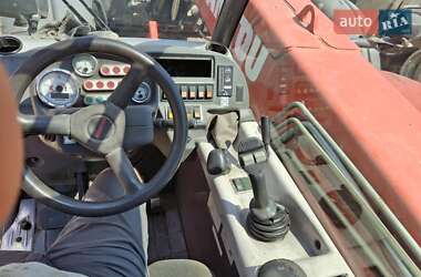 Телескопічні навантажувачі Manitou MLT 735-120 LSU 2005 в 