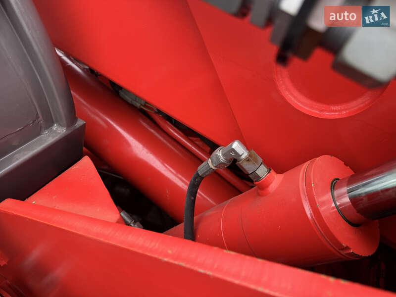 Телескопічні навантажувачі Manitou MLT 735-120 LSU 2008 в Теребовлі